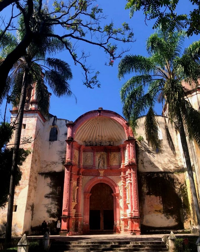 igreja colonial em Cuernavaca México