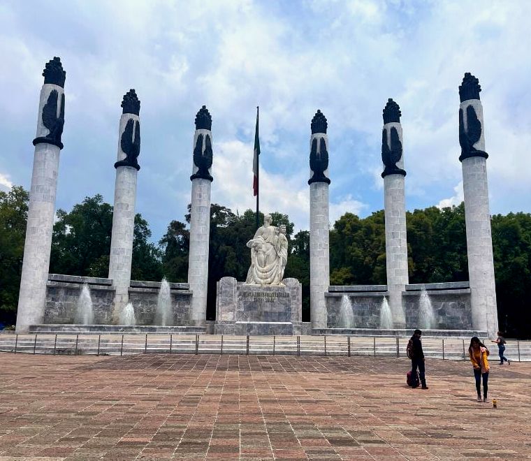 Monumento aos heróis de Niños no parque Chapultepec, Cidade do México