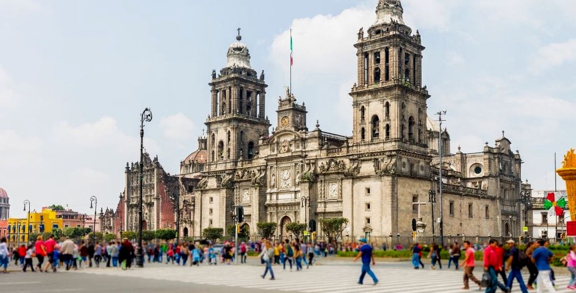 man-made-landmarks-in-mexico-city