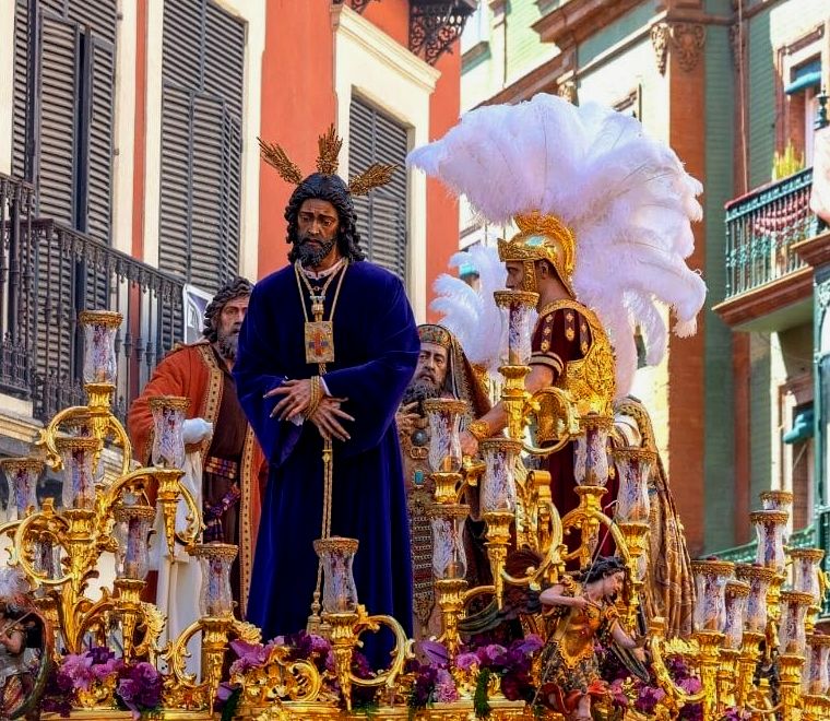 estátuas religiosas no México durante a semana santa (semana santa) |  férias de inverno no México