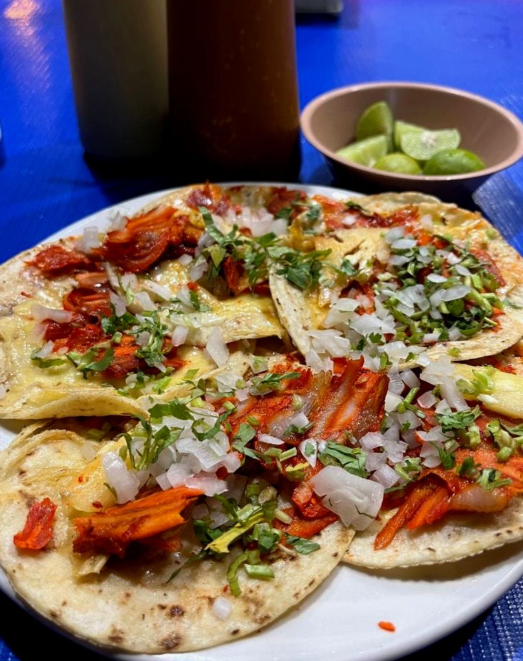 prato de tacos al pastor, um dos melhores tacos do México